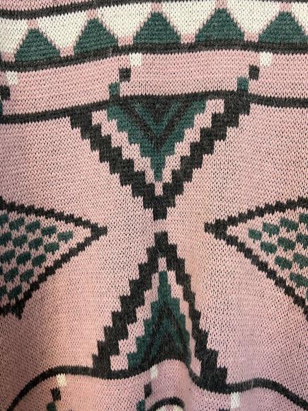 62 East Knit Sweater Vintage Acrylic Nylon Pink Aztec Diamonds Women’s Small - Picture 8 of 10